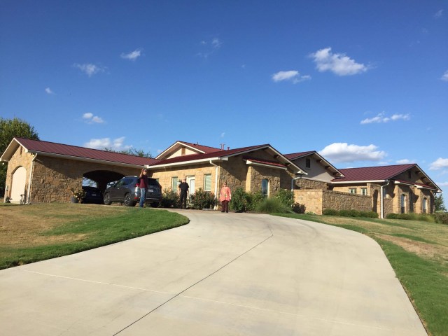 ABA10033-336A-449F-8087-9FFF6D8F4D20